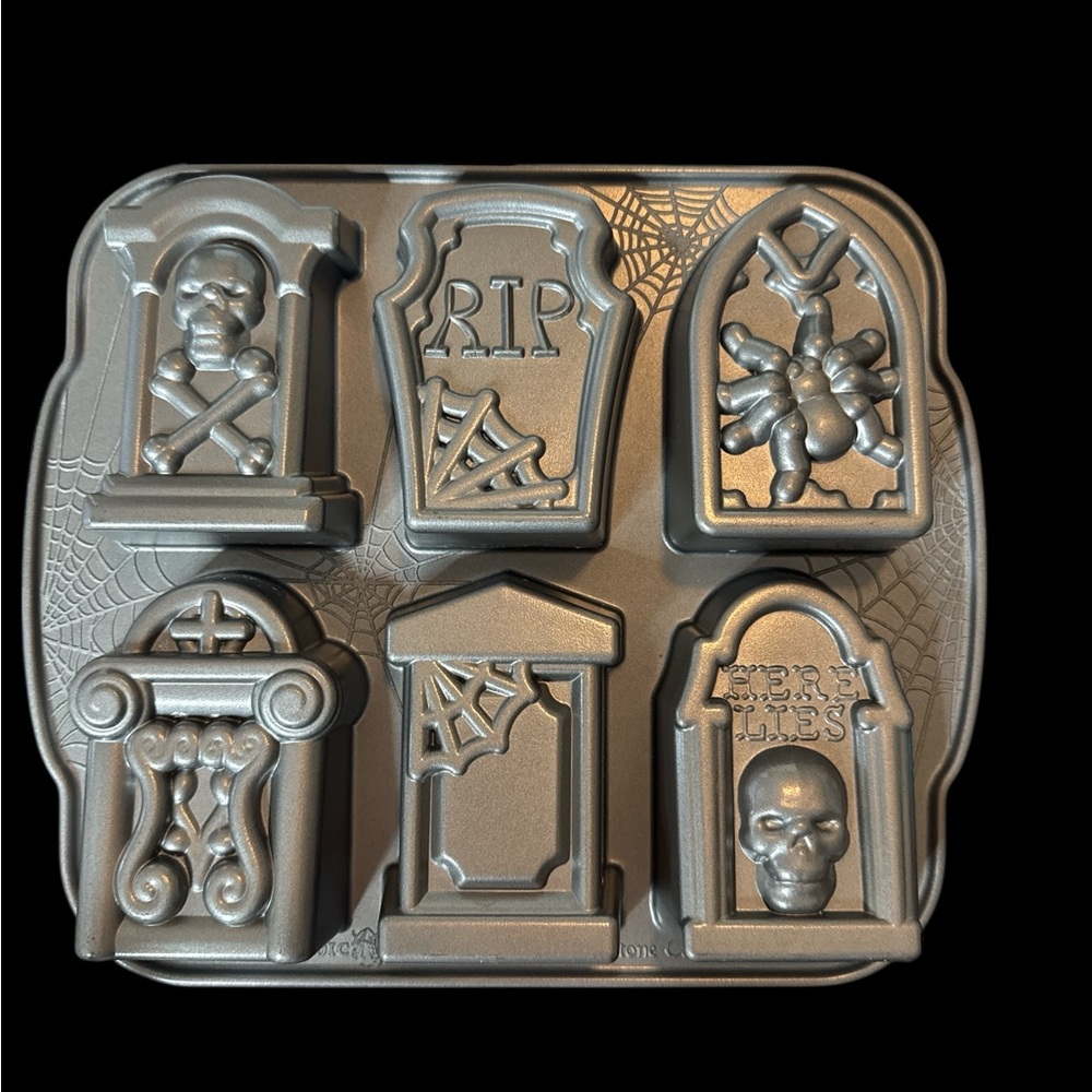 Nordic Ware Halloween Tombstone Cakelet Pan, Fall Harvest Coll. (2-Q 101325)